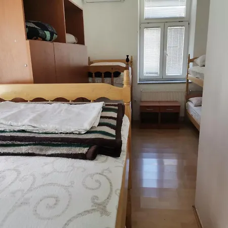 Hotel Ju Dom Ucenika Trebinje